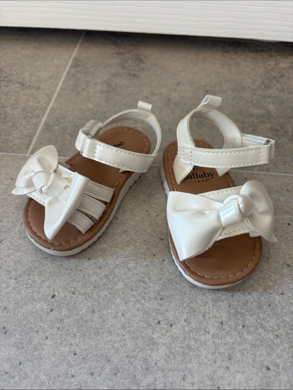 Lullaby Lane White Bow Toddler Sandals with Hook-and-Loop Strap